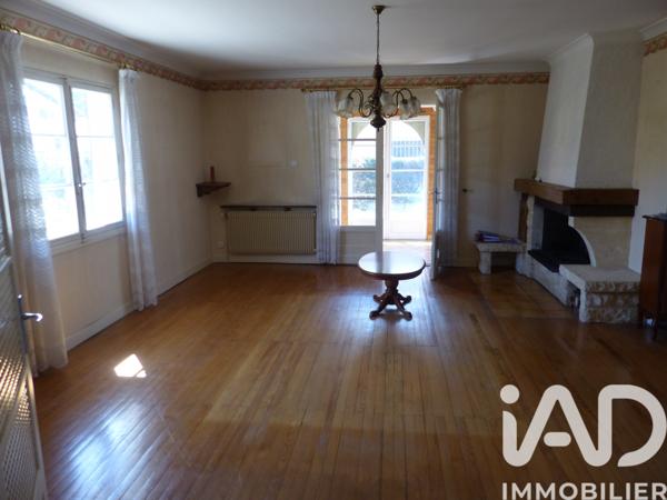 Maison à vendre 8 pièces 183 m² Saint-Pierre-du-Mont