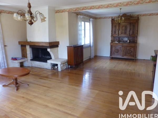 Maison à vendre 8 pièces 183 m² Saint-Pierre-du-Mont