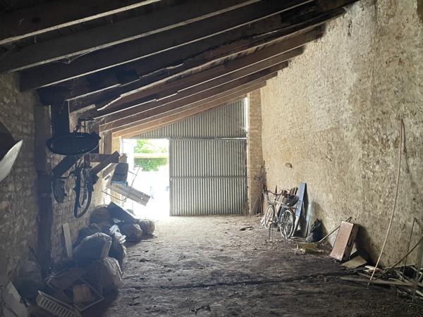 Maison  1 pièce(s)  65 m²