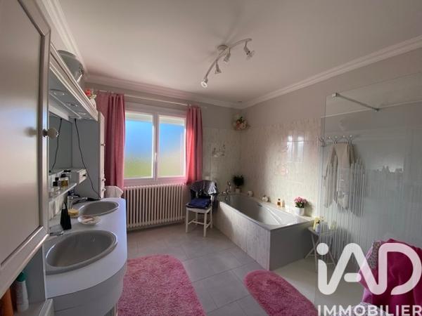 Maison à vendre 5 pièces 98 m² Charron