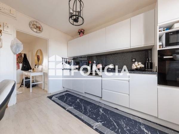 À vendre Appartement 3 pièces 82.7 m² - Clermont-ferrand 63100