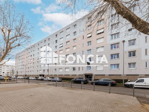 À vendre Appartement 3 pièces 82.7 m² - Clermont-ferrand 63100