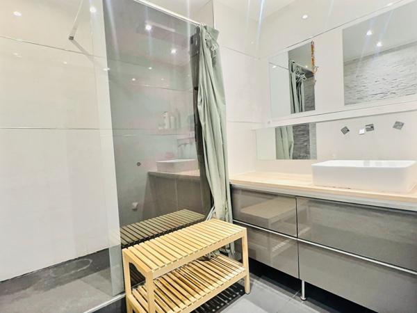 CAPELETTE - 13010 - Appartement T3 - Terrasse