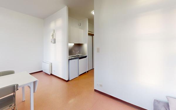 Appartement à louer    3 pièces • 19,37 m2 Salmiech