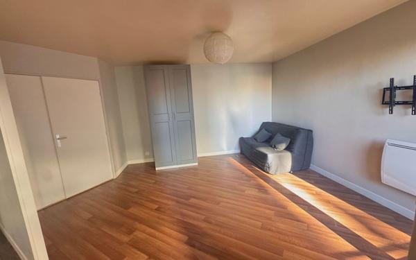 Appartement à vendre    1 pièce • 31,12 m2 Joinville-le-Pont