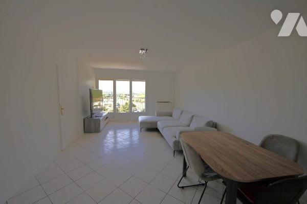 Appartement T3, bien situé