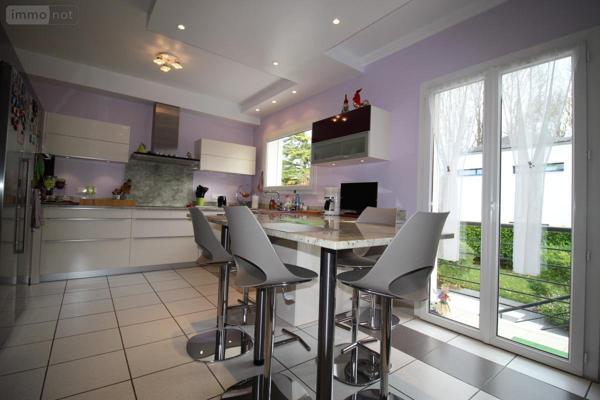 Maison à vendre à Ormesson-sur-Marne dans le Val-de-Marne (94490), ref : 94029-252