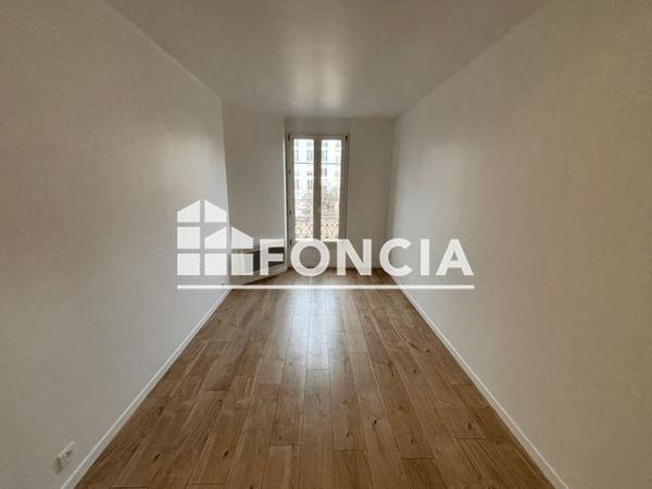 Location Studio 23.01 m² - 18 RUE VOLTAIRE Arcueil 94110