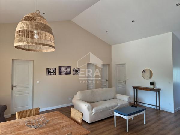 Maison individuelle rénovée 5 pièces à vendre à Saint-Barthélemy-de-Bellegarde