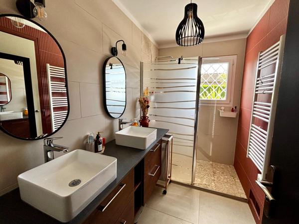 Superbe villa de plain pied T6