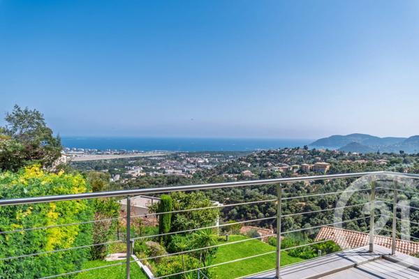 Maison à vendre  7 pièces - 280,70 m 2   MANDELIEU LA NAPOULE  - 06