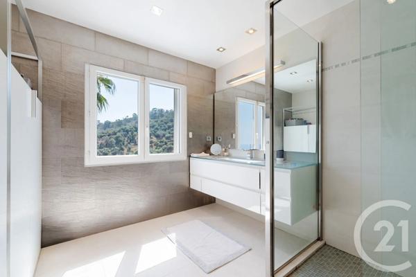 Maison à vendre  7 pièces - 280,70 m 2   MANDELIEU LA NAPOULE  - 06