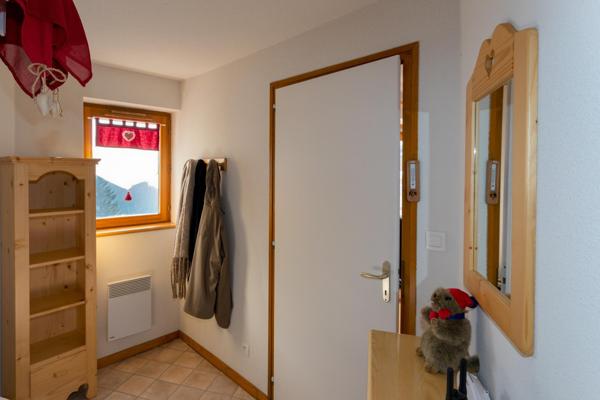 Appartement 2 Pièces avec balcon exposé sud-ouest sans vis à vis avec vue imprenable sur les montagnes
