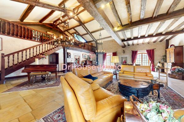 Maison à vendre 7 pièces de 293 m²