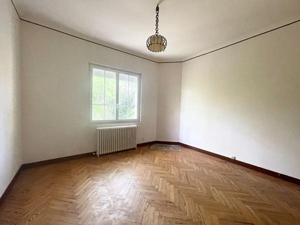 Maison à vendre à Mérignac Arlac, garage, terrain 2078m² divisible