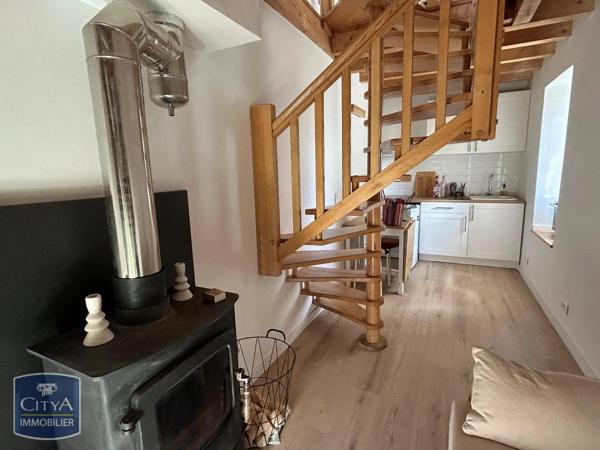 Maison à louer 2 pièces 18.64m² Fontannes (43500)