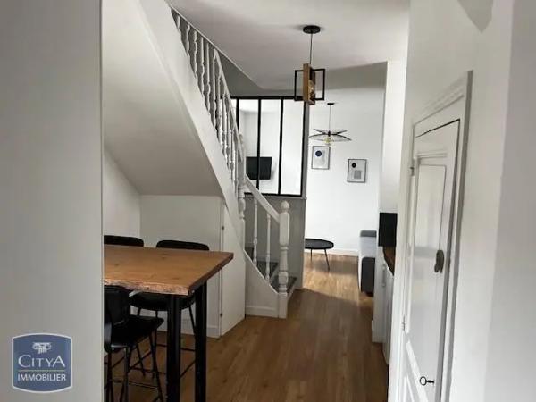 Appartement à louer 2 pièces 33.94m²