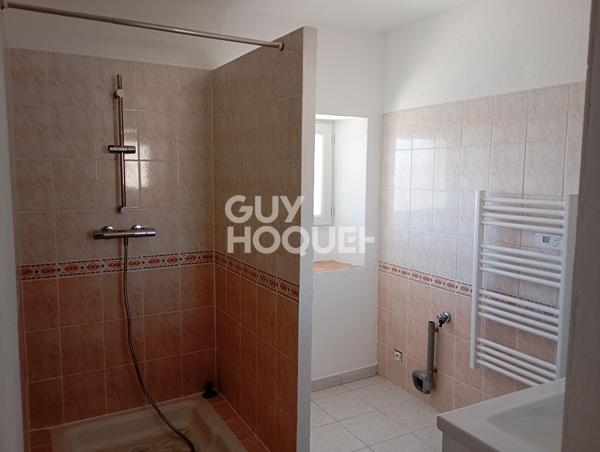 Appartement Orange 3 pièce(s) 80 m2 - CLIMATISATION - CAVE - PKG