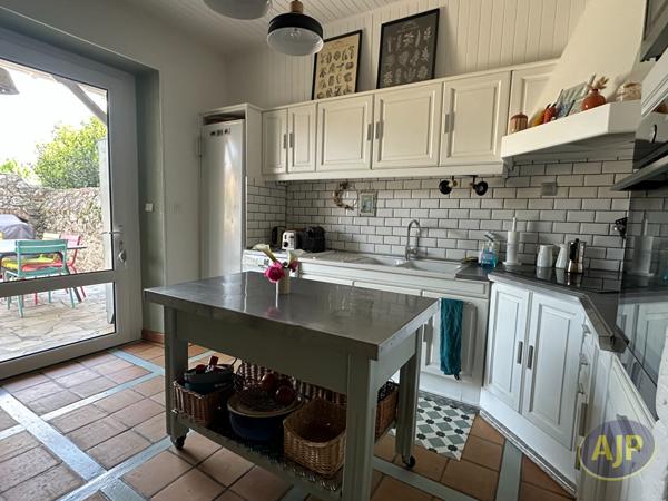 Vente maison Saint Etienne De Montluc : 625 000 € - AJP Immobilier Sautron