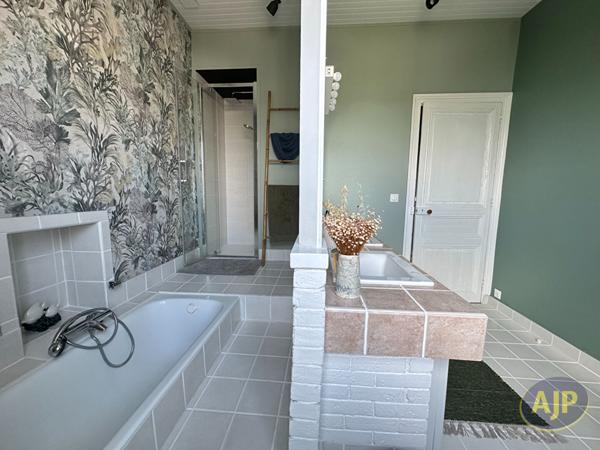 Vente maison Saint Etienne De Montluc : 625 000 € - AJP Immobilier Sautron