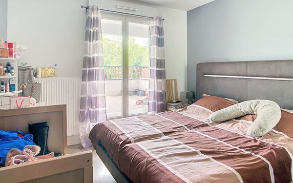 Appartement à vendre    4 pièces • 78,52 m2 Guyancourt