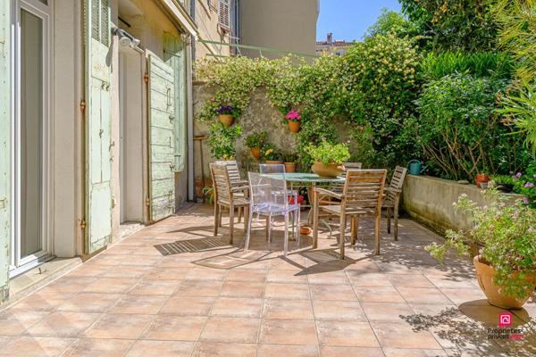 Appartement  6 pièce(s) 180 m2