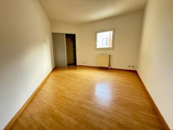 Appartement Elancourt 3 pièce(s) 63.53 m2