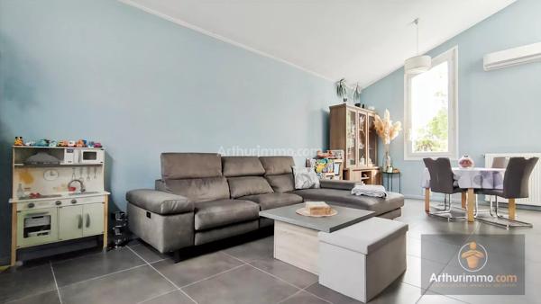 Vente                                                      Maison
                        
                     5 pièces                      97 m2                     à Bondoufle