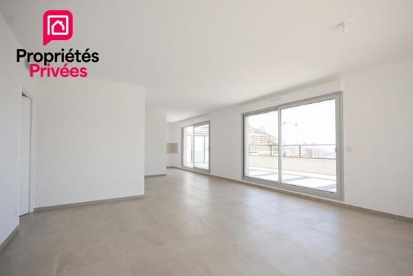 BEAUSOLEIL PENTHOUSE D'EXCEPTION AVEC VUE MER ET MONACO