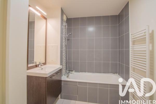 Location appartement 2 pièces 40 m² Romainville