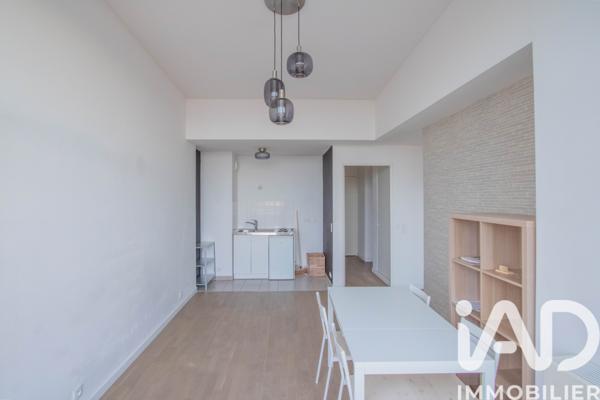 Location appartement 2 pièces 40 m² Romainville