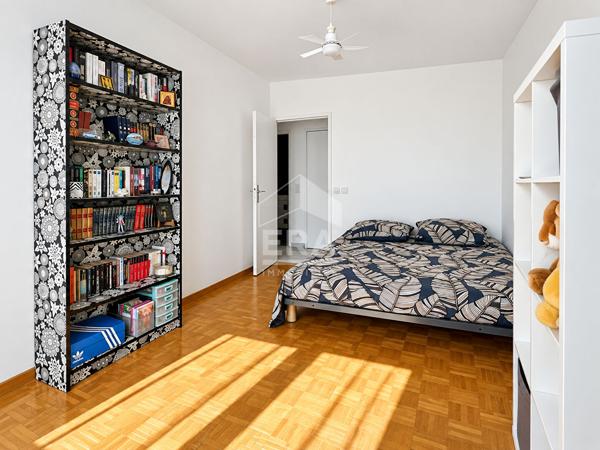 DERNIER ÉTAGE - T4 103 m² - 2 STATIONNEMENTS