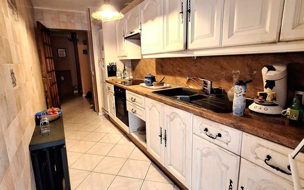 Appartement à vendre    3 pièces • 63 m2 Saint-Laurent-du-Var