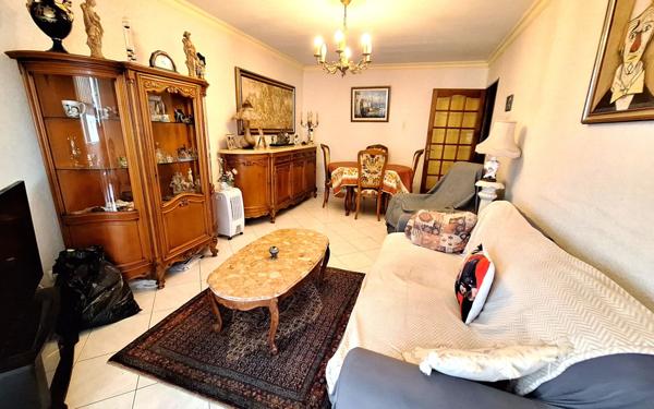 Appartement à vendre    3 pièces • 63 m2 Saint-Laurent-du-Var