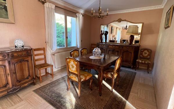 Maison à vendre    6 pièces •  Étréchy