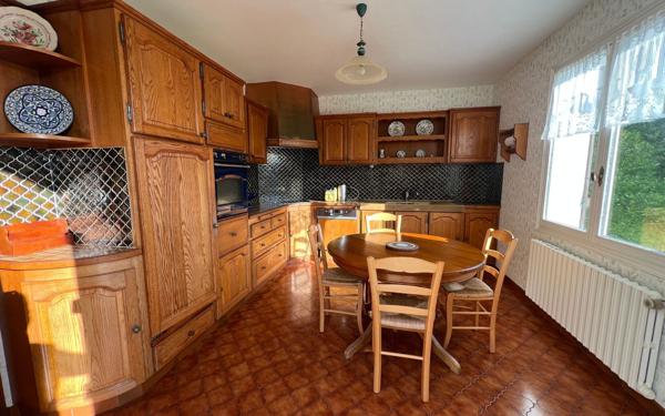 Maison à vendre    6 pièces •  Étréchy