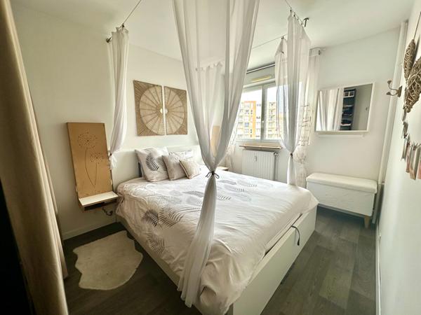 Appartement Angers 4 pièce(s) 77 m2