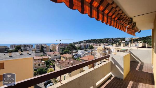 Appartement à louer 5 pièces 93.75m²