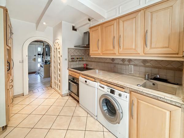 Maison 7 chambres, 185m² avec piscine sur Saint-germain les Arpjaon !!