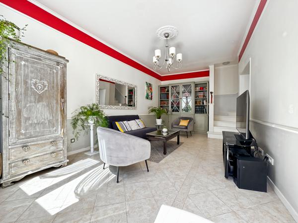 Appartement /Maison Jouy Le Moutier village 5 pièce(s) 90 m2