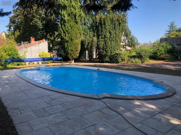 Achat - Maison Issoudun 36100 10 pièces 238 m 2 2960 m 2