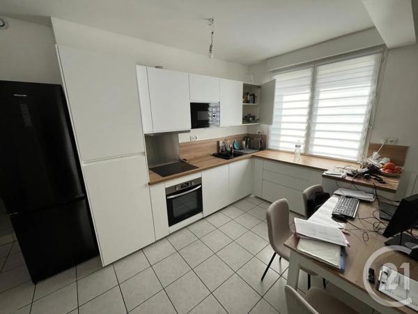 Appartement F4 à vendre  4 pièces - 74,13 m 2   DAMMARTIN EN GOELE  - 77
