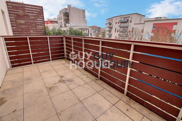 Au pied du Téléphérique urbain !!