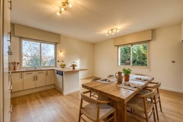 Maison Corenc Montfleury 207 m² - 5 chambres + bureau