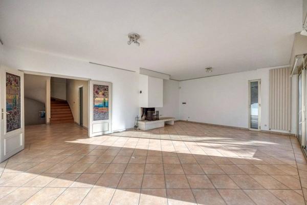 Maison Corenc Montfleury 207 m² - 5 chambres + bureau