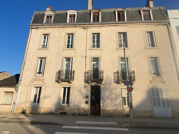 Lots de 2 LOCAUX PROFESSIONNELS DIJON 3 Pièces 45.07 m² + studio 20m² + bûcher +2 caves