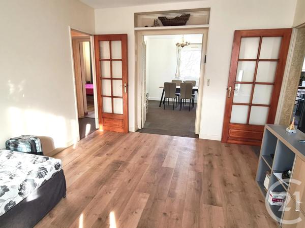 Appartement F4 à vendre  4 pièces - 67 m 2   CRETEIL  - 94