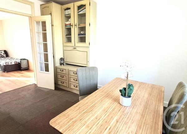 Appartement F4 à vendre  4 pièces - 67 m 2   CRETEIL  - 94