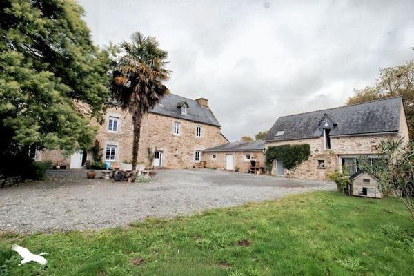Maison à vendre |  Tréméven |  19 pièces | 283 m²