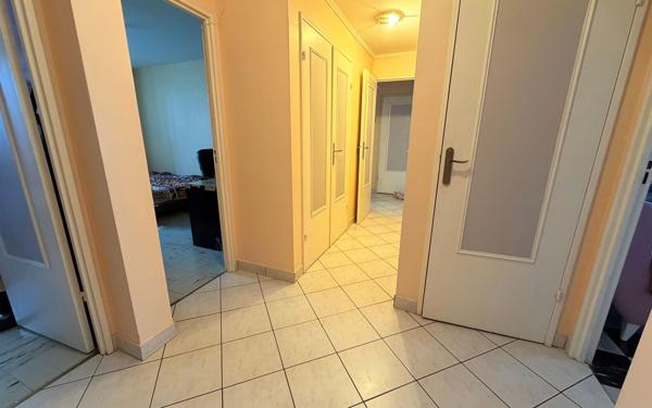 Appartement à vendre    5 pièces • 91 m2 Aubervilliers